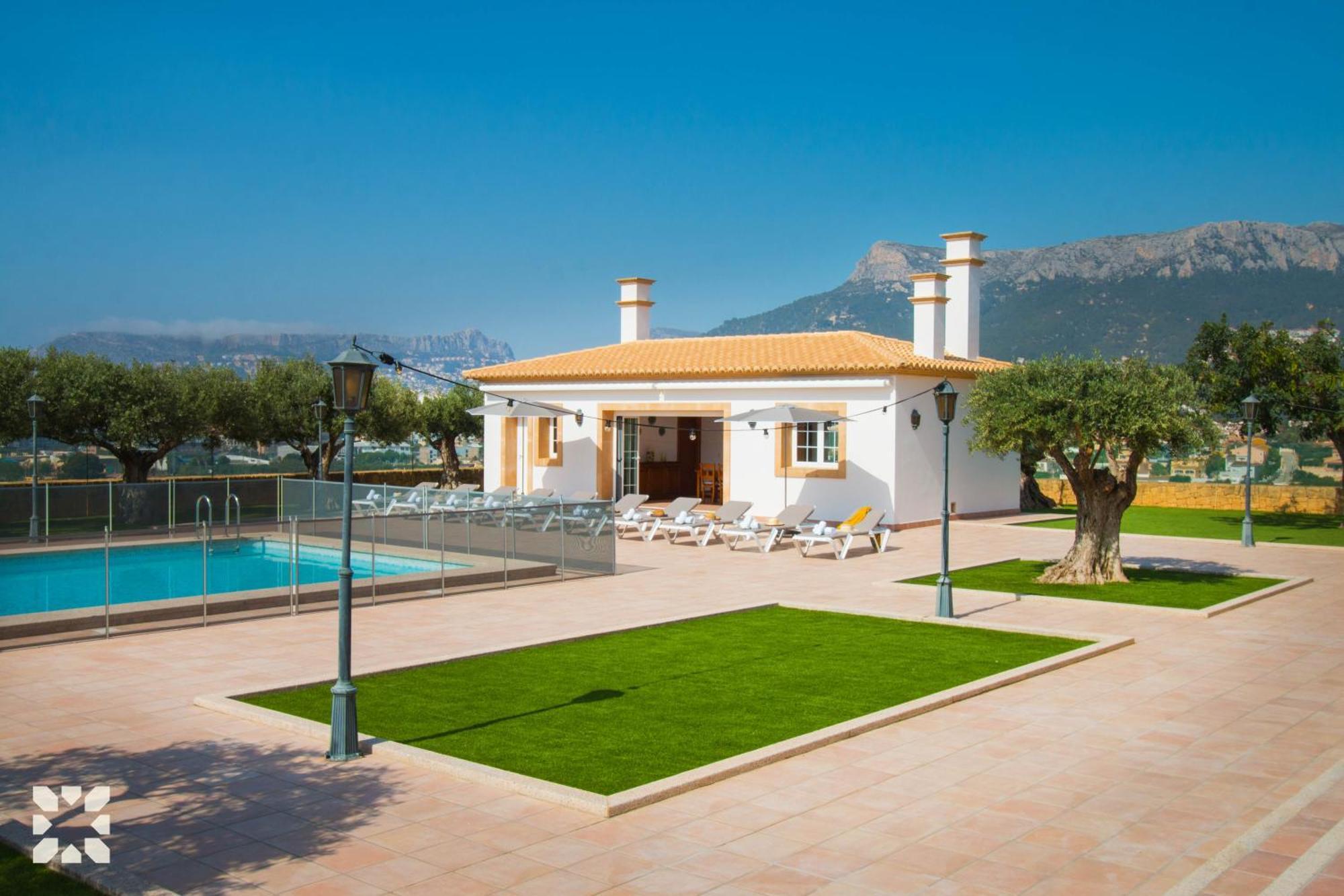 Villa Happy Family By Abahana Villas Калпе Екстериор снимка